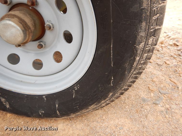 image for item DC0242 2011 Frontier HT1238 header trailer