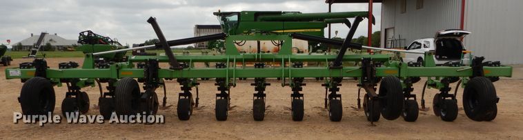 image for item DC0245 2014 Bigham Brothers S-9941-888 row crop cultivator