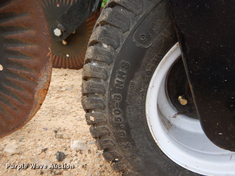 image for item DC0245 2014 Bigham Brothers S-9941-888 row crop cultivator