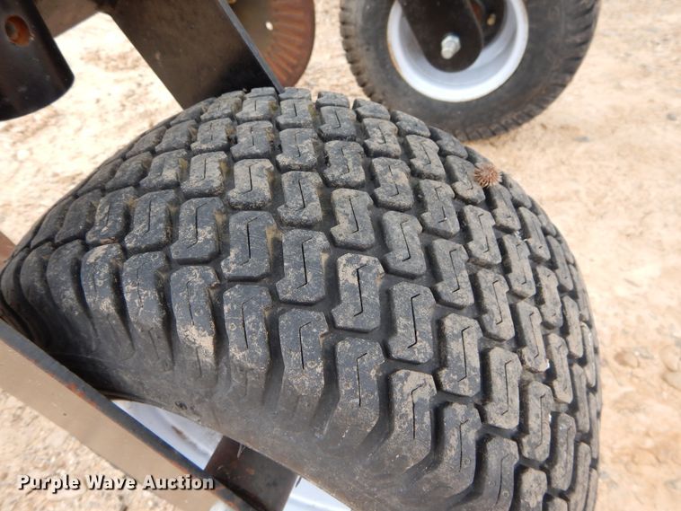 image for item DC0245 2014 Bigham Brothers S-9941-888 row crop cultivator