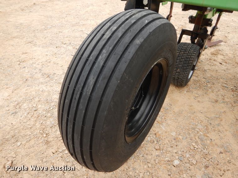 image for item DC0245 2014 Bigham Brothers S-9941-888 row crop cultivator