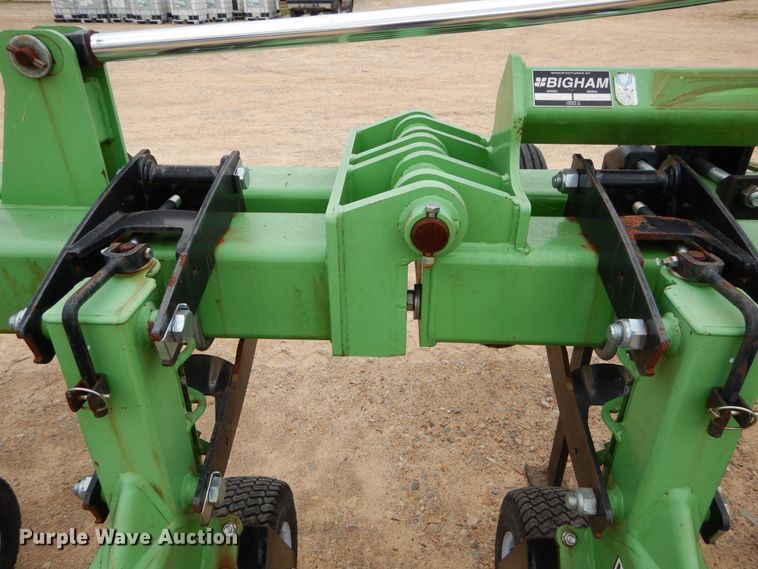 image for item DC0245 2014 Bigham Brothers S-9941-888 row crop cultivator