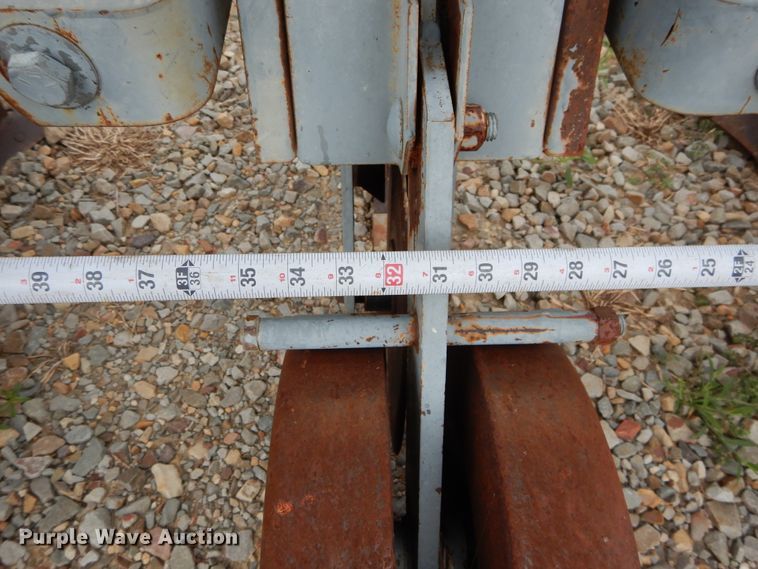 image for item DC0246 Hiniker 5000 row crop cultivator