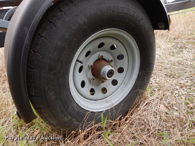 image for item DC0249 2011 Frontier HT1232 header trailer