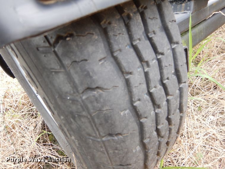 image for item DC0249 2011 Frontier HT1232 header trailer