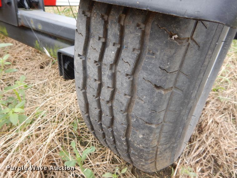 image for item DC0249 2011 Frontier HT1232 header trailer