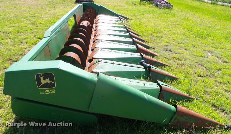 image for item DC5076 John Deere 653 all-crop head