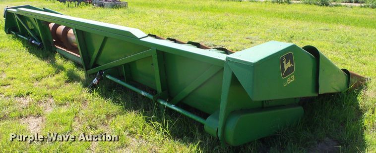image for item DC5076 John Deere 653 all-crop head