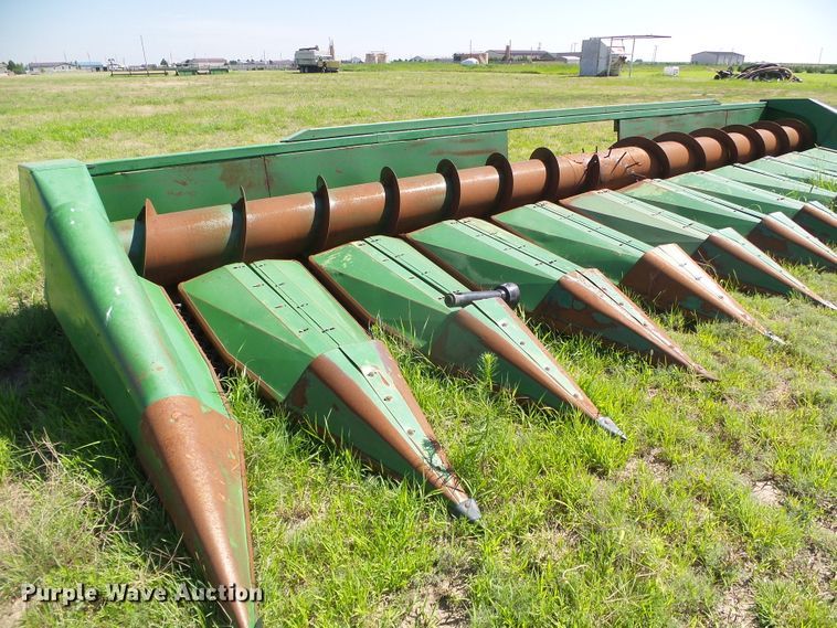 image for item DC5076 John Deere 653 all-crop head