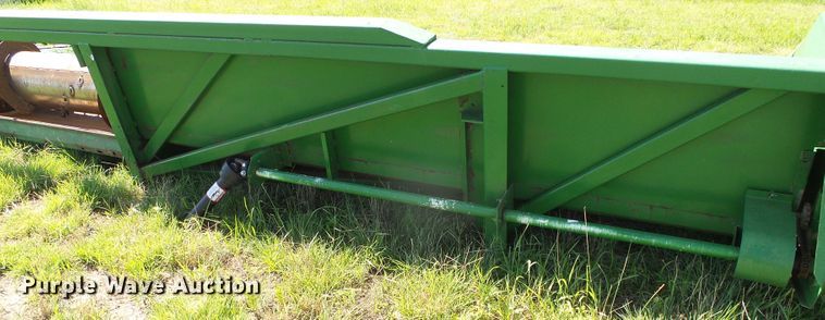 image for item DC5076 John Deere 653 all-crop head