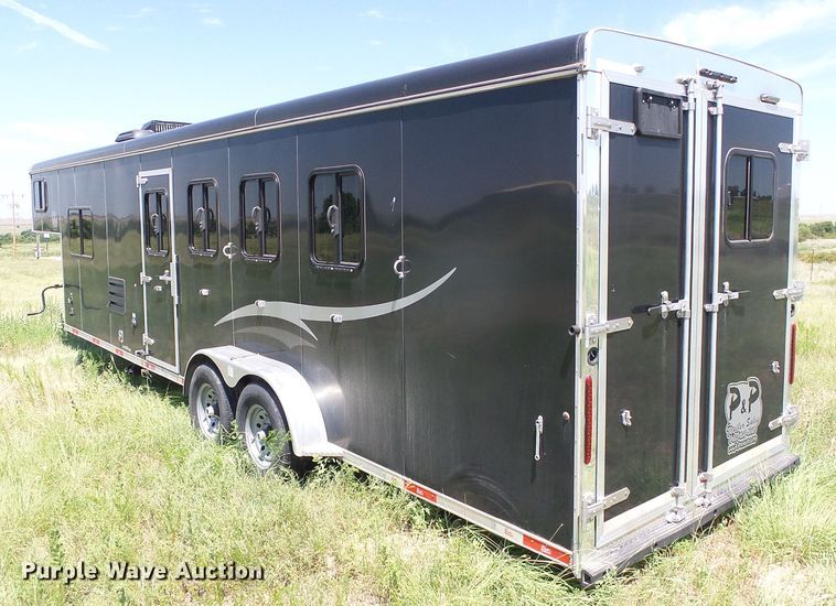 image for item DC5087 2017 Bison Coach horse trailer