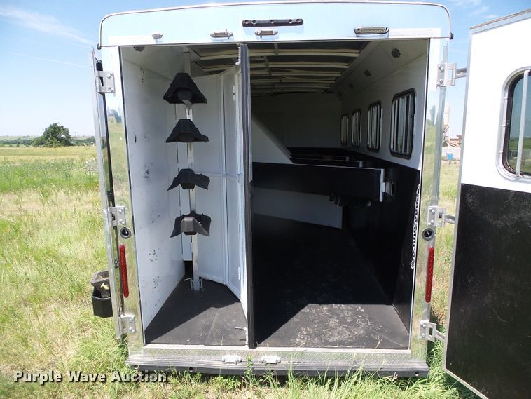 image for item DC5087 2017 Bison Coach horse trailer