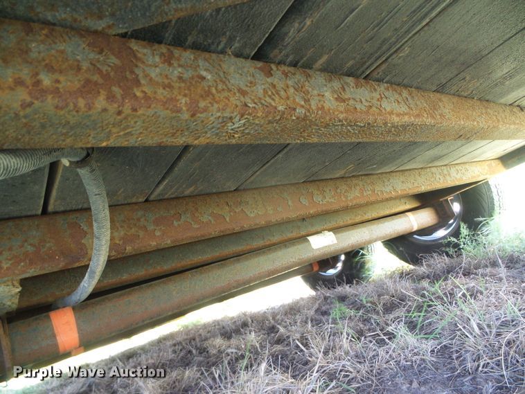 image for item DC5087 2017 Bison Coach horse trailer