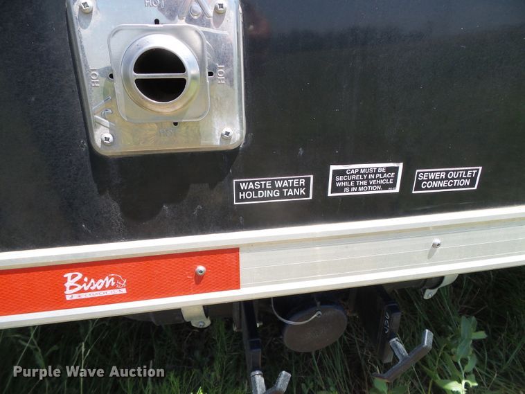 image for item DC5087 2017 Bison Coach horse trailer