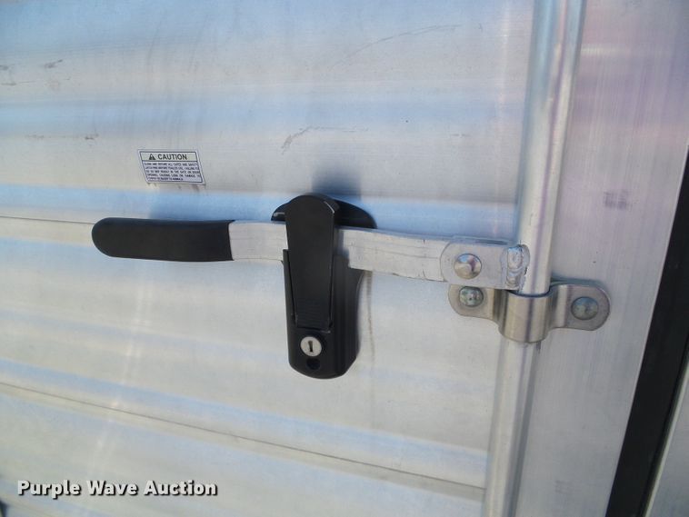 image for item DC5088 2017 CM CMH5042-13 livestock trailer