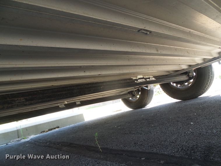 image for item DC5088 2017 CM CMH5042-13 livestock trailer