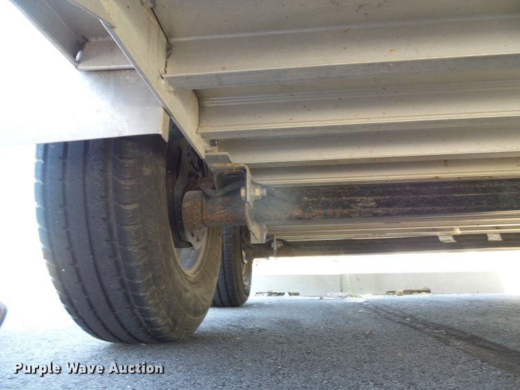 image for item DC5088 2017 CM CMH5042-13 livestock trailer