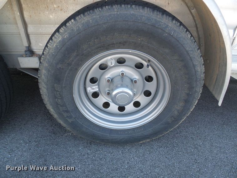 image for item DC5088 2017 CM CMH5042-13 livestock trailer