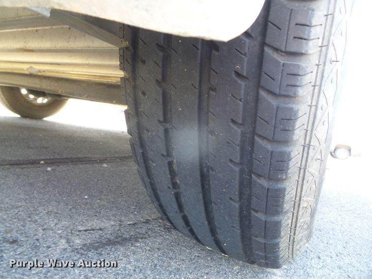 image for item DC5088 2017 CM CMH5042-13 livestock trailer