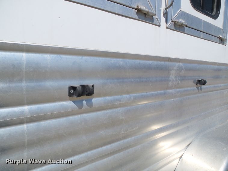 image for item DC5088 2017 CM CMH5042-13 livestock trailer