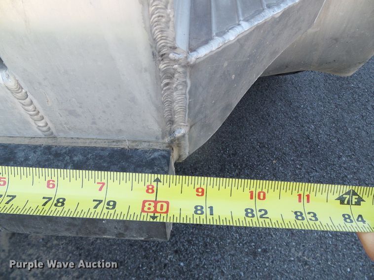 image for item DC5088 2017 CM CMH5042-13 livestock trailer