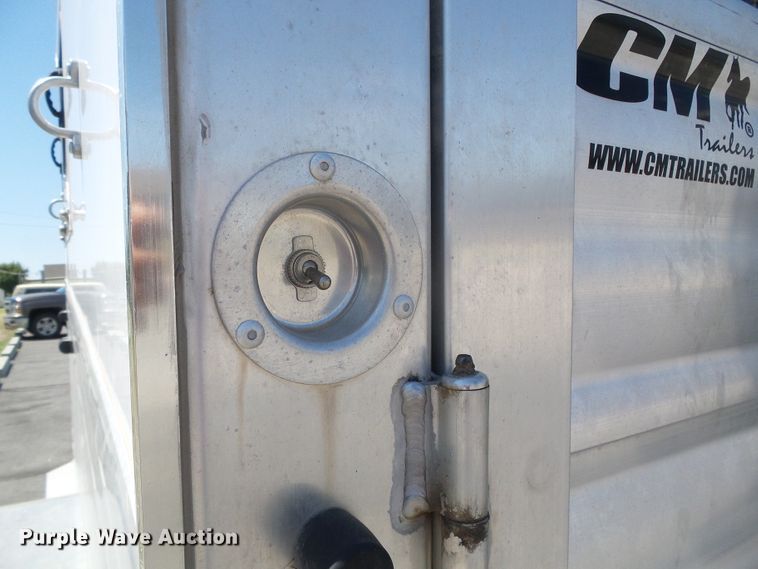 image for item DC5088 2017 CM CMH5042-13 livestock trailer