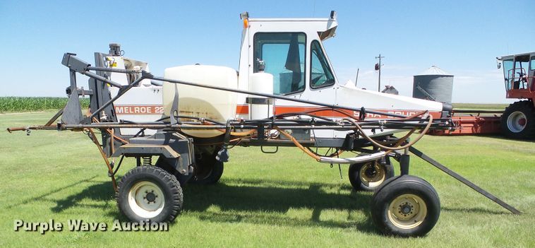 image for item DC5092 SpraCoupe 220 sprayer