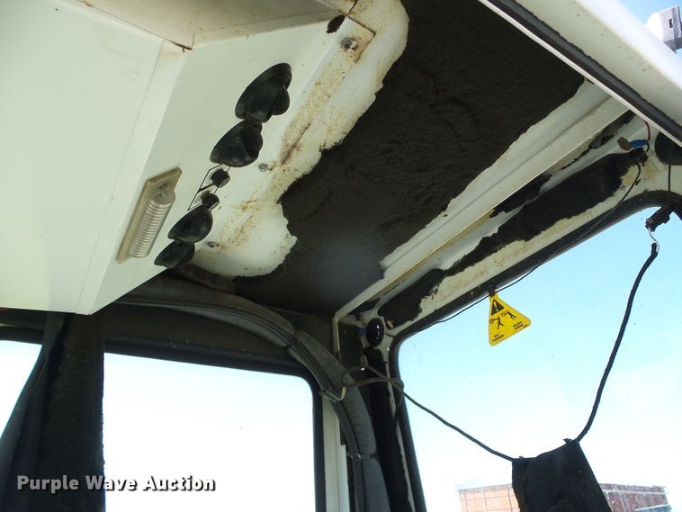 image for item DC5092 SpraCoupe 220 sprayer