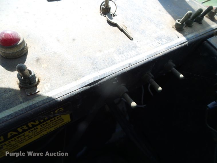 image for item DC5092 SpraCoupe 220 sprayer
