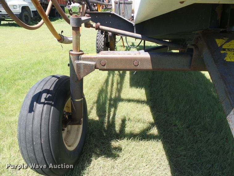 image for item DC5092 SpraCoupe 220 sprayer