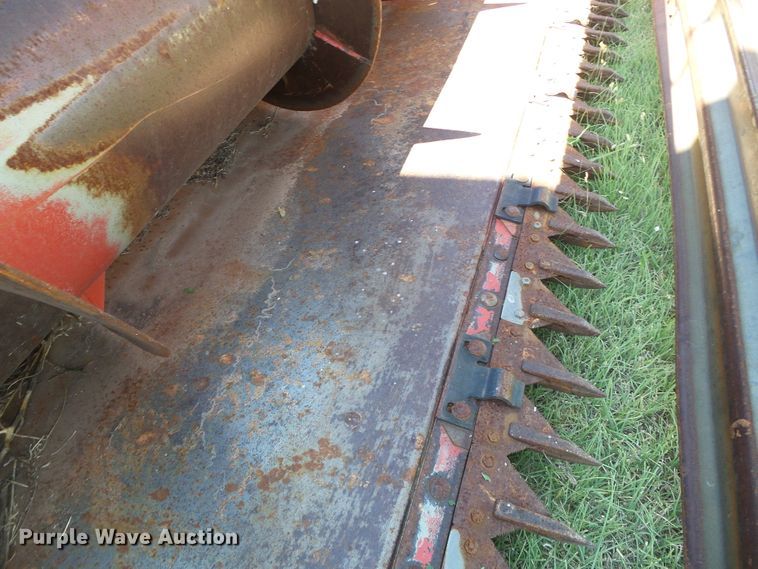 image for item DC5093 1985 Massey-Ferguson 860 combine
