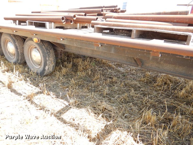 image for item DC5095 1979 W-W flatbed trailer