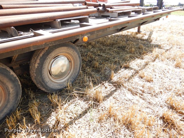 image for item DC5095 1979 W-W flatbed trailer