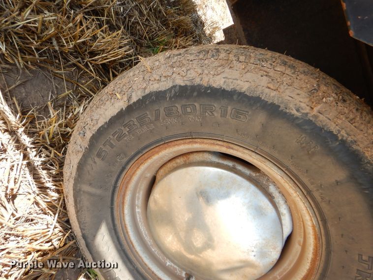 image for item DC5095 1979 W-W flatbed trailer