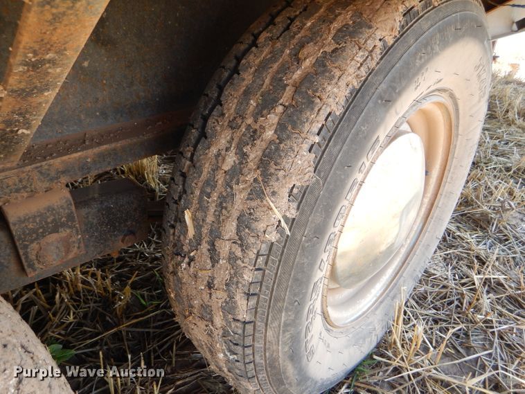 image for item DC5095 1979 W-W flatbed trailer