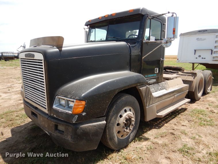 image for item DC5096 1996 Freightliner FLD semi truck