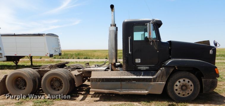 image for item DC5096 1996 Freightliner FLD semi truck