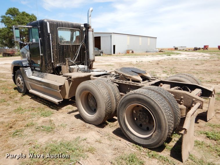 image for item DC5096 1996 Freightliner FLD semi truck