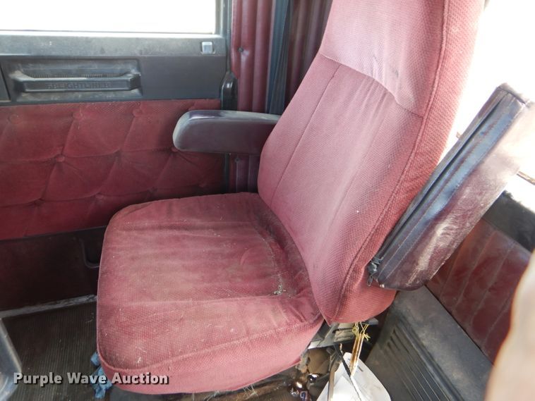 image for item DC5096 1996 Freightliner FLD semi truck