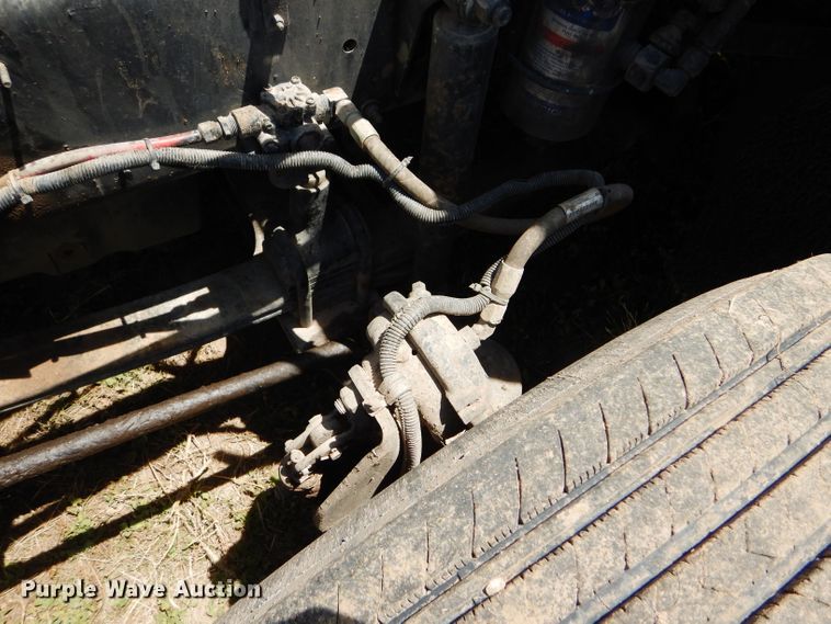 image for item DC5096 1996 Freightliner FLD semi truck