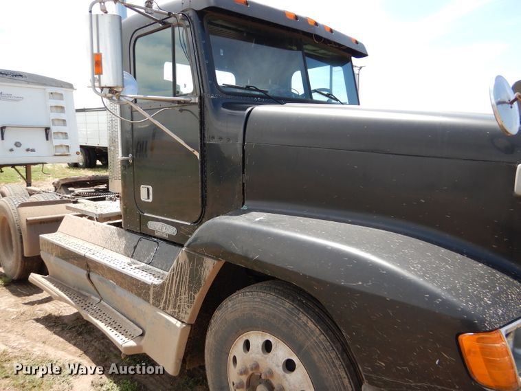 image for item DC5096 1996 Freightliner FLD semi truck