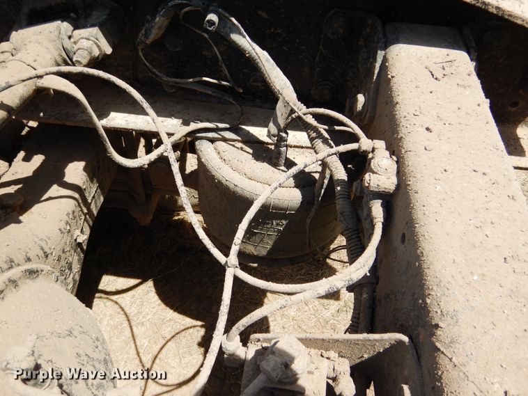 image for item DC5096 1996 Freightliner FLD semi truck