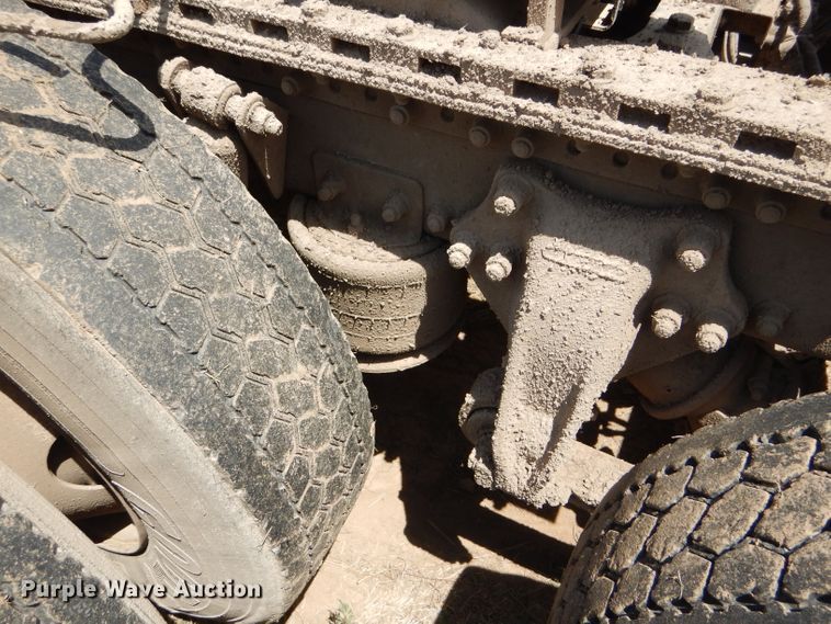 image for item DC5096 1996 Freightliner FLD semi truck