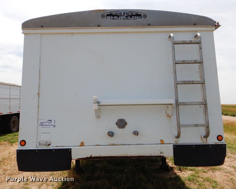 image for item DC5097 2001 Maurer double hopper grain trailer