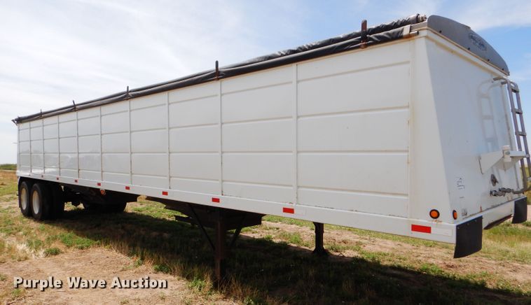 image for item DC5097 2001 Maurer double hopper grain trailer