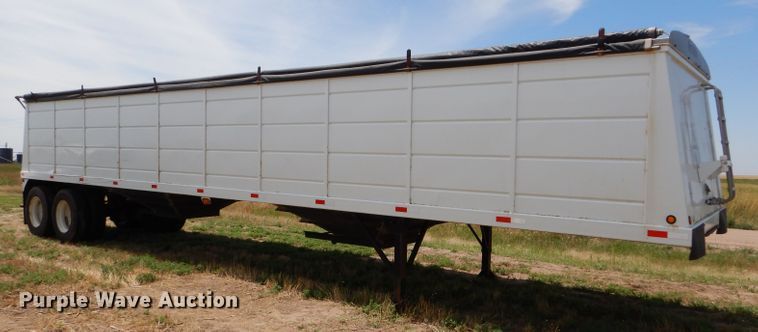 image for item DC5097 2001 Maurer double hopper grain trailer