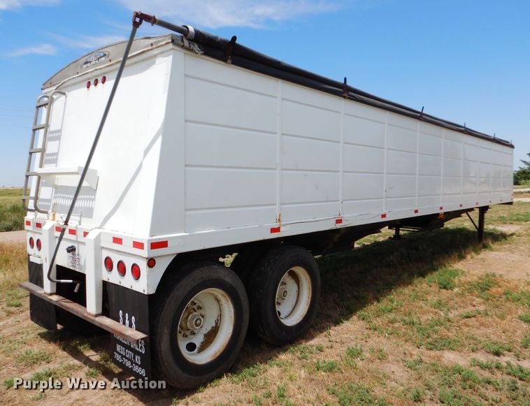 image for item DC5097 2001 Maurer double hopper grain trailer