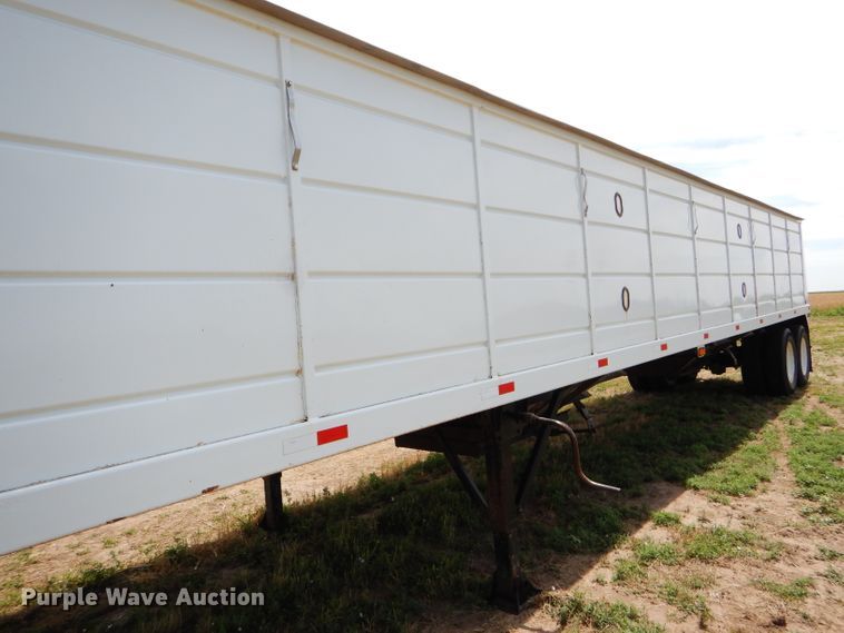 image for item DC5097 2001 Maurer double hopper grain trailer