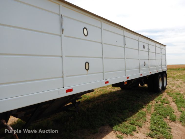 image for item DC5097 2001 Maurer double hopper grain trailer
