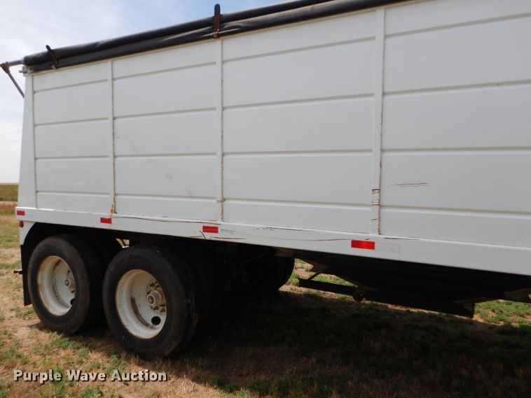 image for item DC5097 2001 Maurer double hopper grain trailer